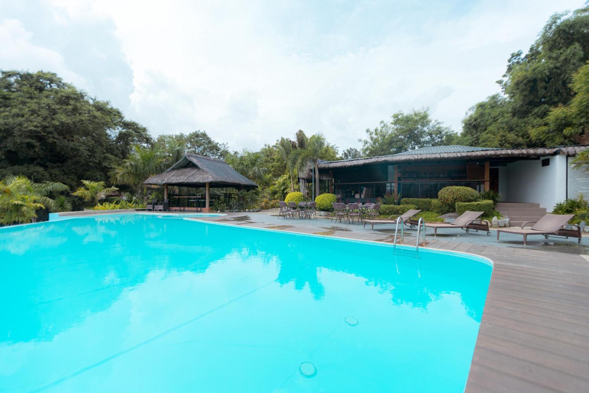 Bellagio Hills Hotel And Restaurant Paoay エクステリア 写真