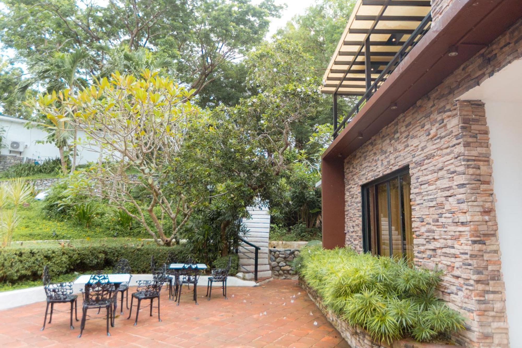 Bellagio Hills Hotel And Restaurant Paoay エクステリア 写真