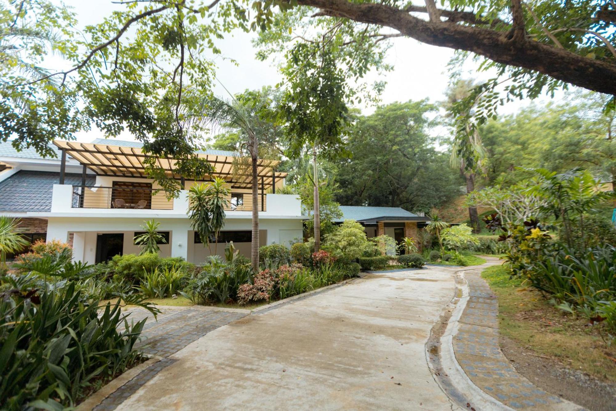 Bellagio Hills Hotel And Restaurant Paoay エクステリア 写真